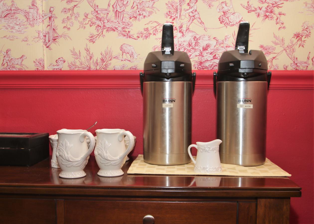 Skye Cottage Bed & Breakfast Central City Exteriér fotografie